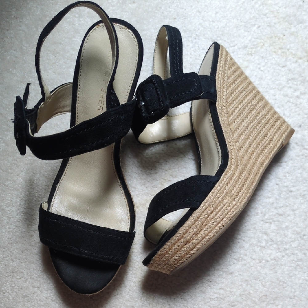 Marc Fisher Black and Tan Wedge Sandals with Platform